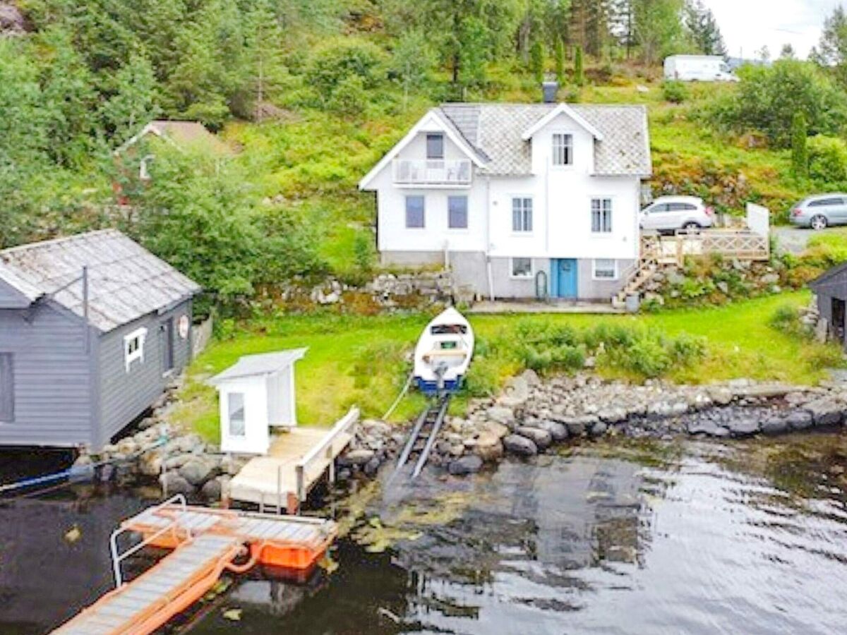 Holiday house 6 Personen Ferienhaus in Svelgen-By Traum