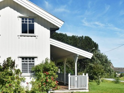 Holiday house 8 person holiday home in Oksvoll - Outdoor photo 9