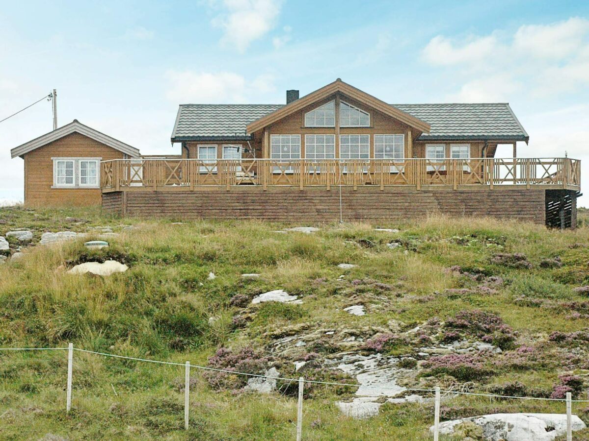 Holiday house 8 Personen Ferienhaus in Dyrvik - Outdoor photo 3