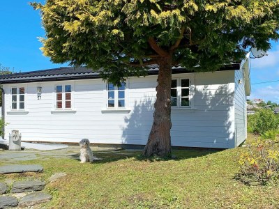 Holiday house 4 Personen Ferienhaus in Austrheim - Outdoor photo 4