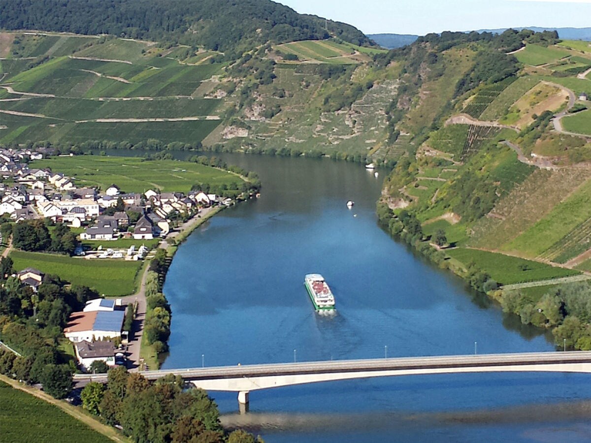 Holiday apartment Loreleyblick (OG) im Weitblick - Outdoor photo 3