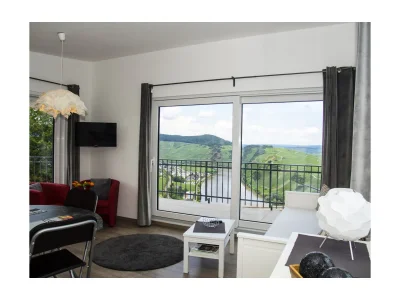 Holiday apartment Hochgewächs (DG) im Weitblick - Features photo 6