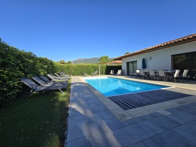 Villa Villa with private heated pool and Jacuzzi near beach - Outdoor photo 4
