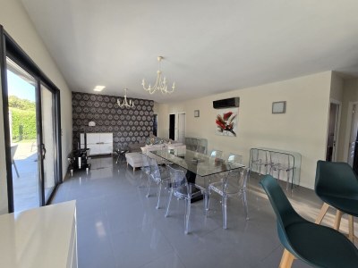 Villa Villa with private heated pool and Jacuzzi near beach - Features photo 12