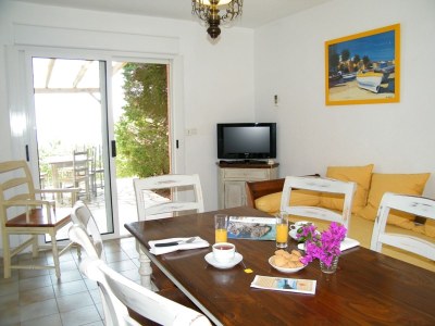 Holiday house with pool, beach at 900 m - Features photo 13