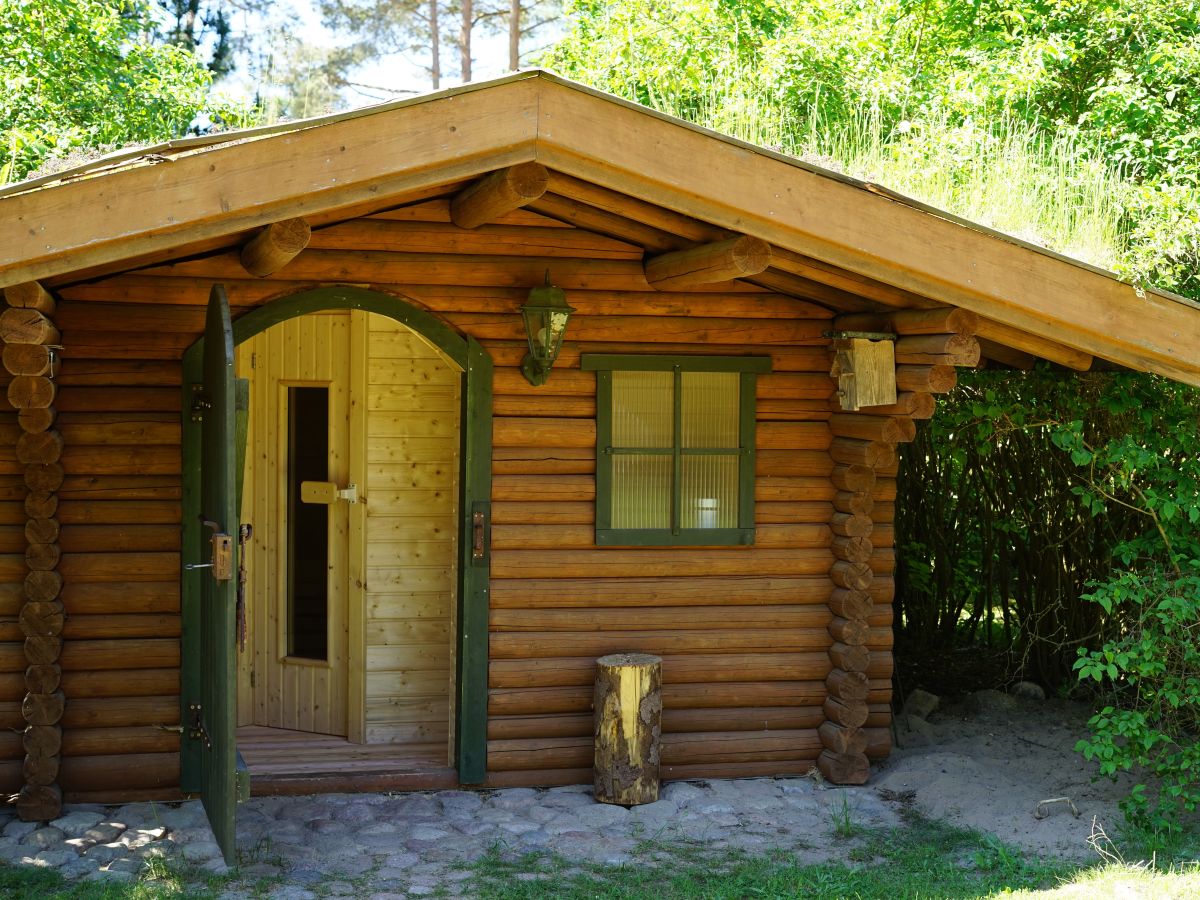 Holiday house Blockhaus-Fleesensee - Outdoor photo 5