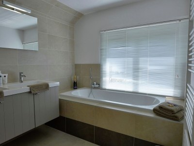 Farmhouse Villa in Zuidzande nahe Strand für 24 Von Belvilla - Features photo 22