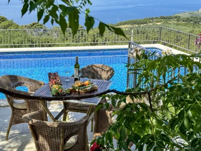 Holiday house Charming stone house Kleme with pool in Tucepi - Holiday house