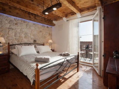 Holiday house Charming stone house Kleme with pool - Features photo 32