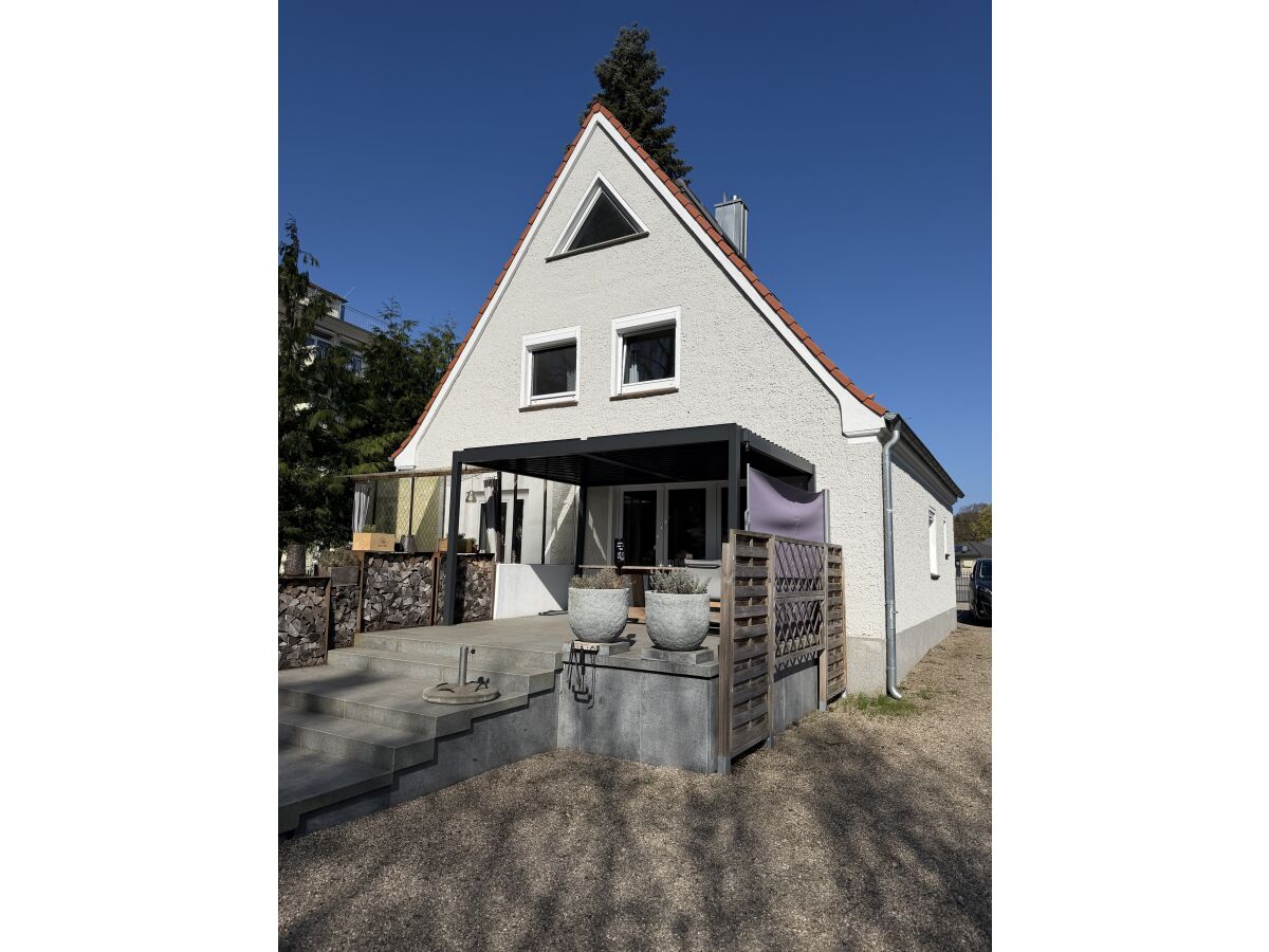 Holiday house "The house by the lake" - Outdoor photo 2