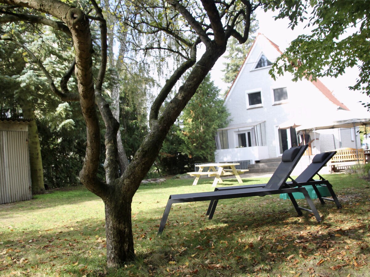 Holiday house "The house by the lake" - Outdoor photo 3