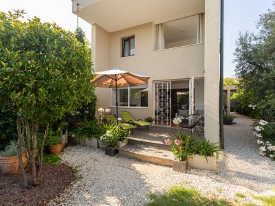 Holiday house Modern holiday house Carla with garden - Outdoor photo 12