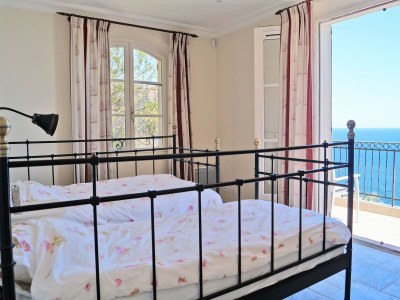 Villa Riviera Villa Near Cannes - Features photo 26
