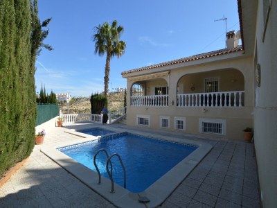 Villa Private Poolvilla in der Nähe des Golfplatzes in Torrevieja Region - Villa