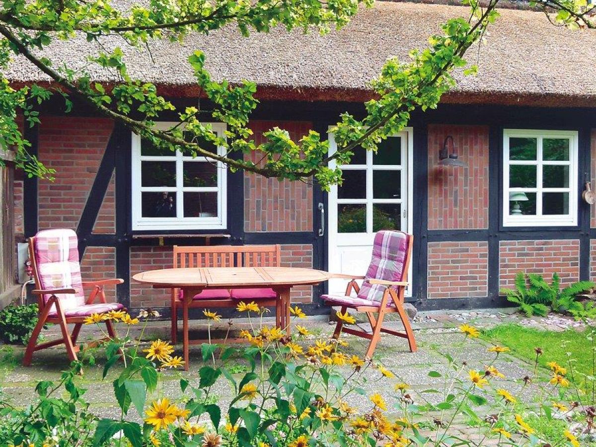 Holiday apartment Reethof1575 by the Seeve River