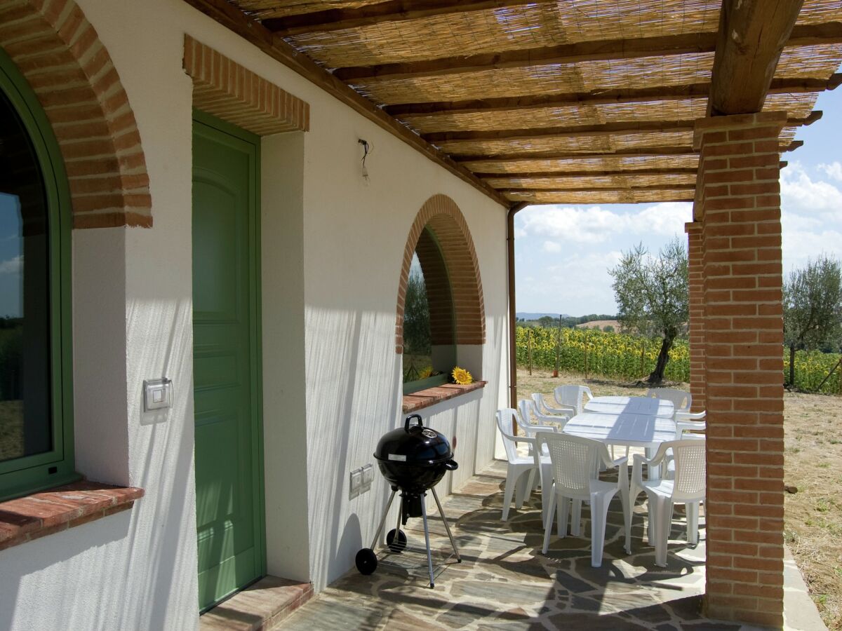 Holiday house Rustikaler Charme, moderner Komfort - Outdoor photo 2