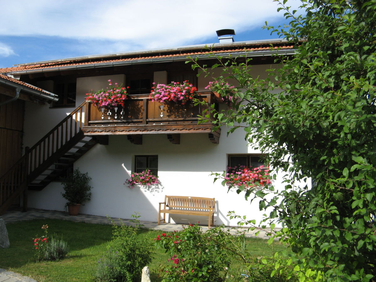 Holiday apartment Kampenwandblick - Outdoor photo 2