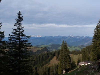 Holiday apartment Kampenwandblick - Environment photo 13