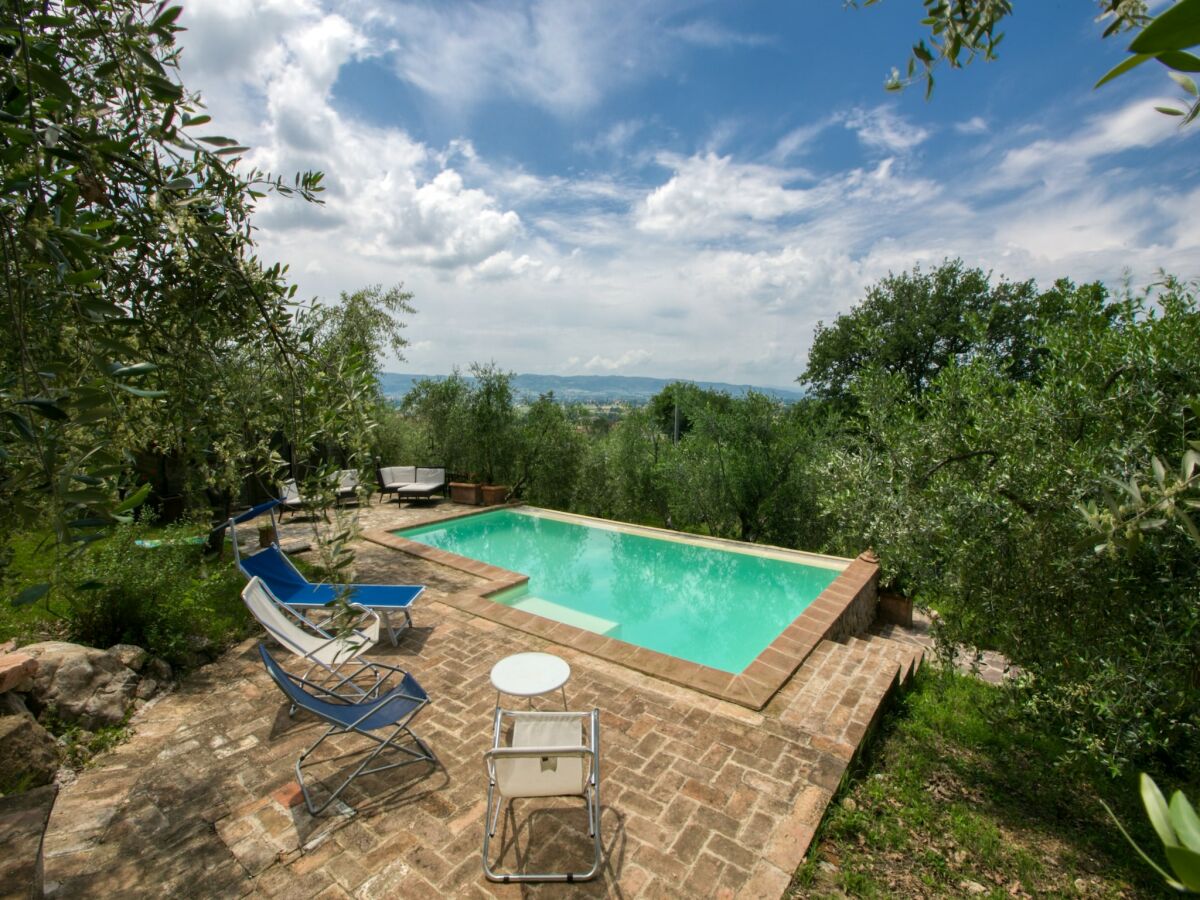Holiday house Ferienhaus in Assisi mit beheiztem Pool - Outdoor photo 4