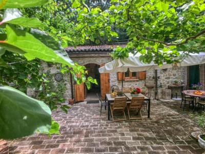 Holiday house Ferienhaus in Assisi mit beheiztem Pool - Outdoor photo 2