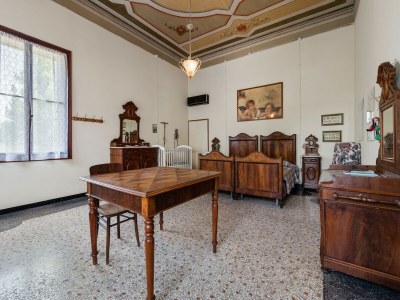 Castle Schloss in Romano d’Ezzelino mit Garten - Features photo 15