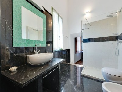 Castle Schloss in Romano d’Ezzelino mit Garten - Features photo 24