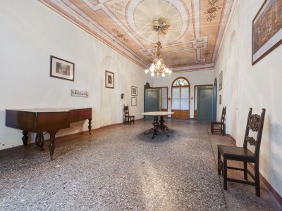 Castle Schloss in Romano d’Ezzelino mit Garten - Features photo 37