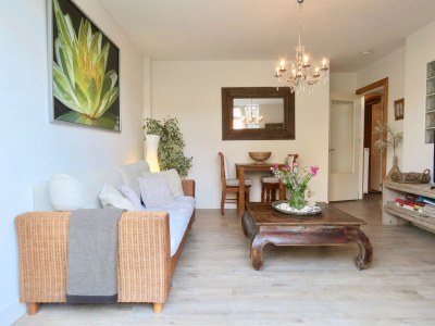 Apartment Ocean spray. - Features photo 7