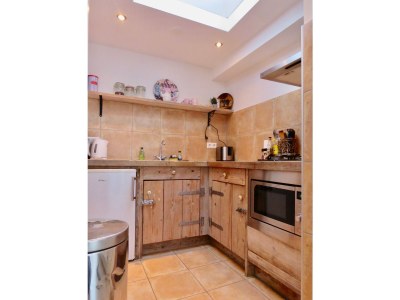 Apartment Ocean spray. - Features photo 14