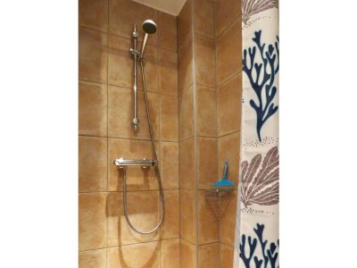 Apartment Ocean spray. - Features photo 15