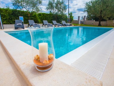 Holiday apartment Mir with private pool - Outdoor photo 2