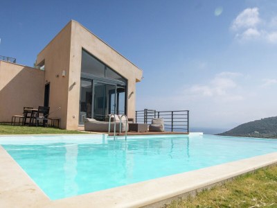 Villa Villa in Sivota with Sea View & Pool in Sivota - Villa