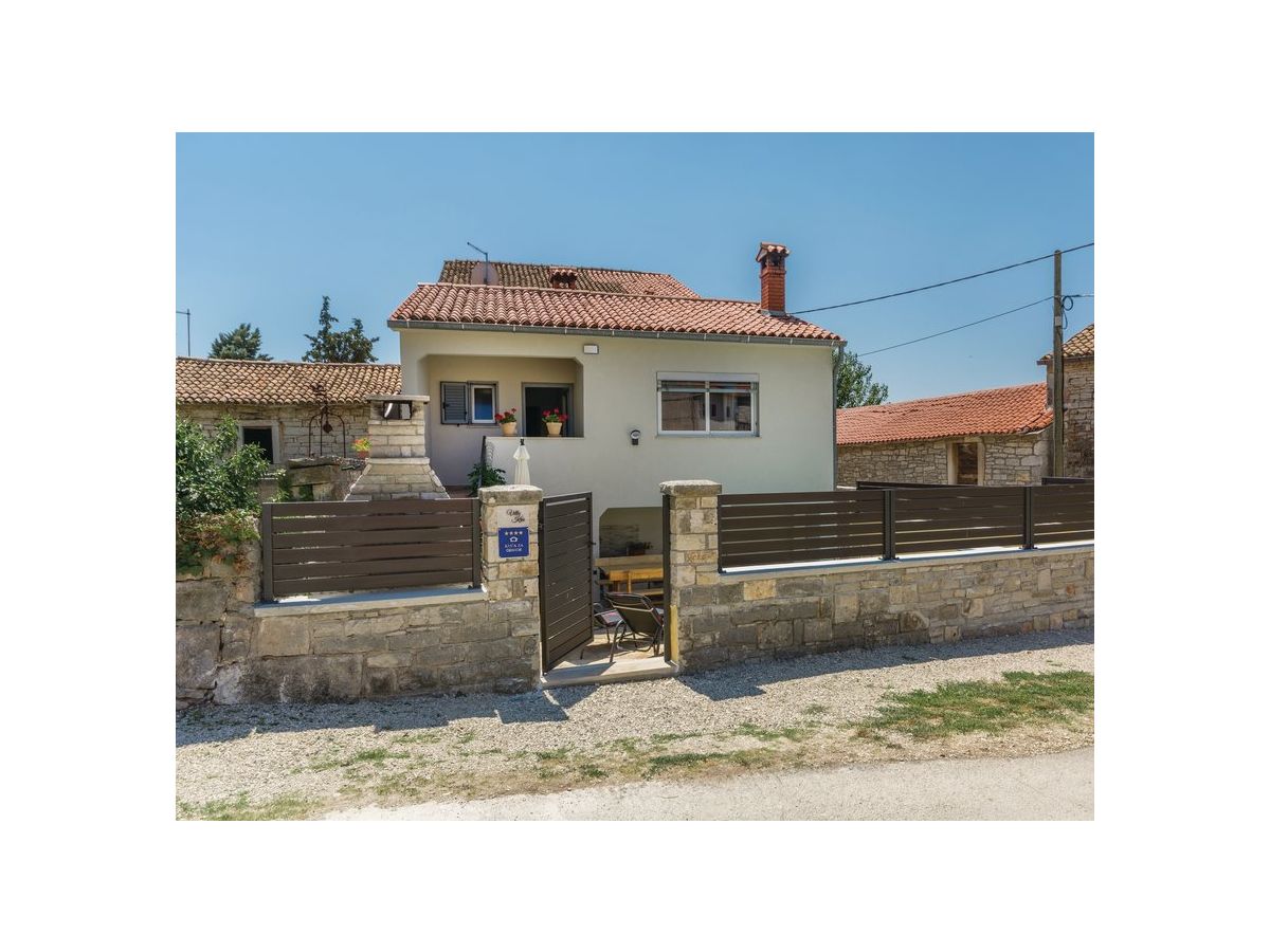 Holiday house Kris - Outdoor photo 5