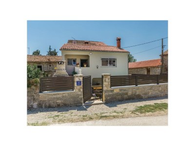 Holiday house Kris - Outdoor photo 5