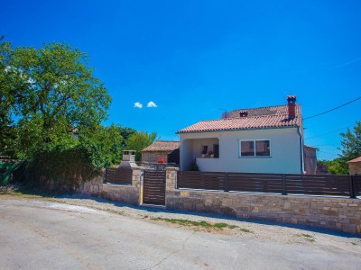 Holiday house Kris - Environment photo 18