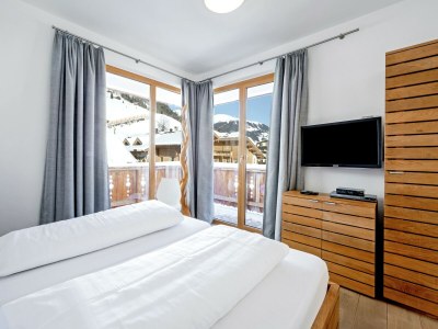 Apartment Apartment in Gerlos near Ski Slopes - Features photo 8