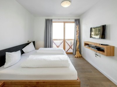 Apartment Apartment in Gerlos near Ski Slopes - Features photo 13
