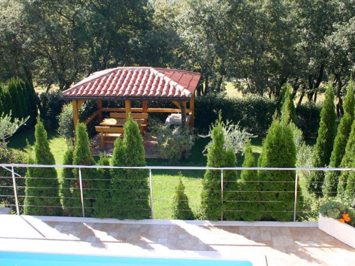 Holiday house Maya - Outdoor photo 2