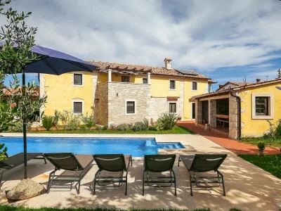 Villa Orbanici in pula - Villa