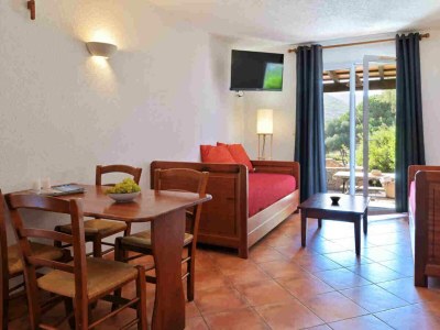 Holiday apartment 1-bedroom apartment at the beach - Features photo 13