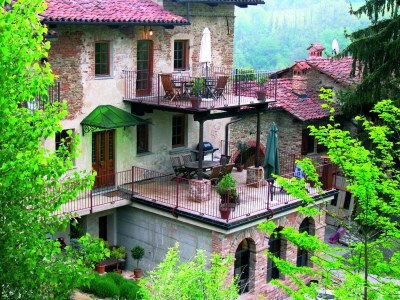 Cottage Mansion in Langhe with Pool and Winery Charm - Outdoor photo 7