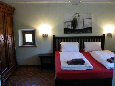 Cottage Mansion in Langhe with Pool and Winery Charm - Features photo 10