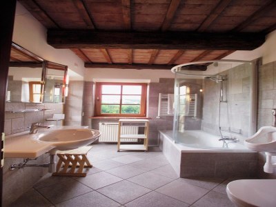 Cottage Mansion in Langhe with Pool and Winery Charm - Features photo 24