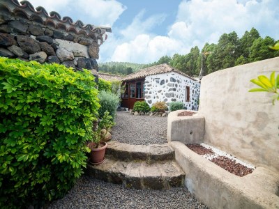 Holiday house Ferienhaus in El Amparo mit Meerblick - Outdoor photo 9