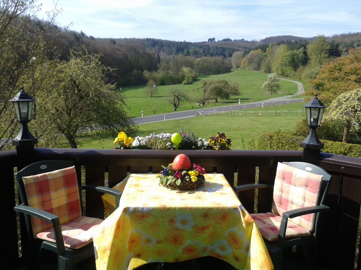 Holiday apartment Schlummerkiste upper floor Sonnenblume