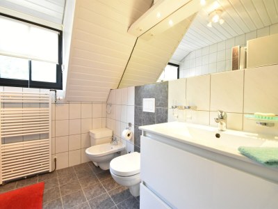 Cottage Geräumiges Herrenhaus mit Wiesenblick in Bruinisse - Features photo 36