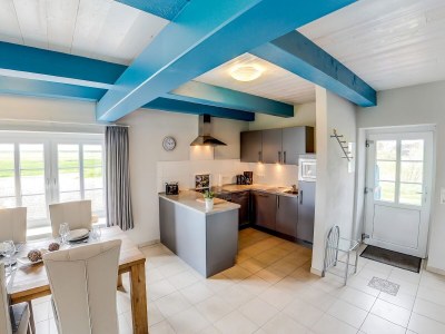 Holiday apartment Alte Kirche on the Kastanienhof - Features photo 10