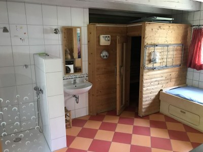 Holiday house blockhouse at lake Silbersee - Features photo 10