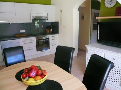 Holiday house Comfortable holiday home close to the beach in a sunny location. - Features photo 13