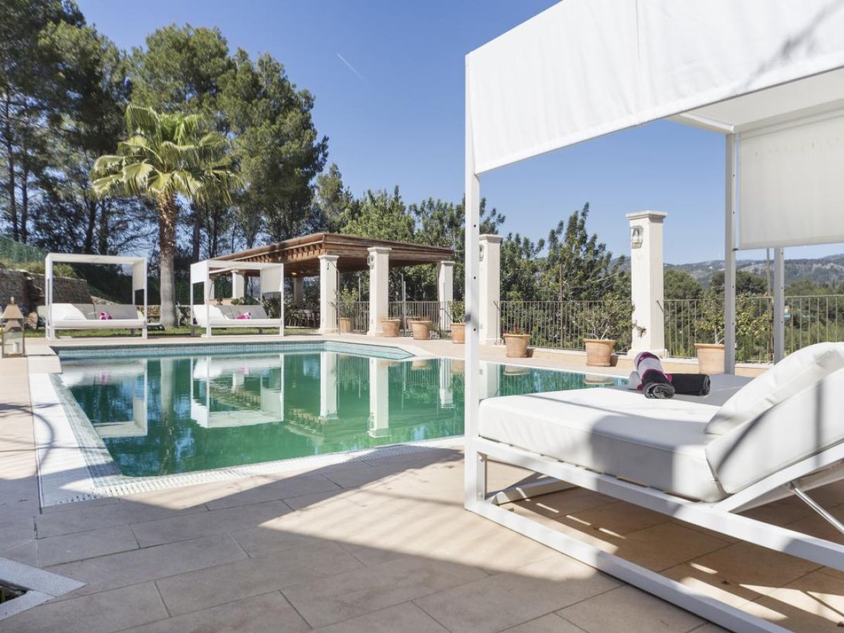 Villa Majestic Holiday Estate in Calvià Up to 12 Guests - Outdoor photo 2
